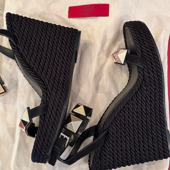 Valentino Garavani Black Macro Stud Espadrilles - Picture 12 of 13